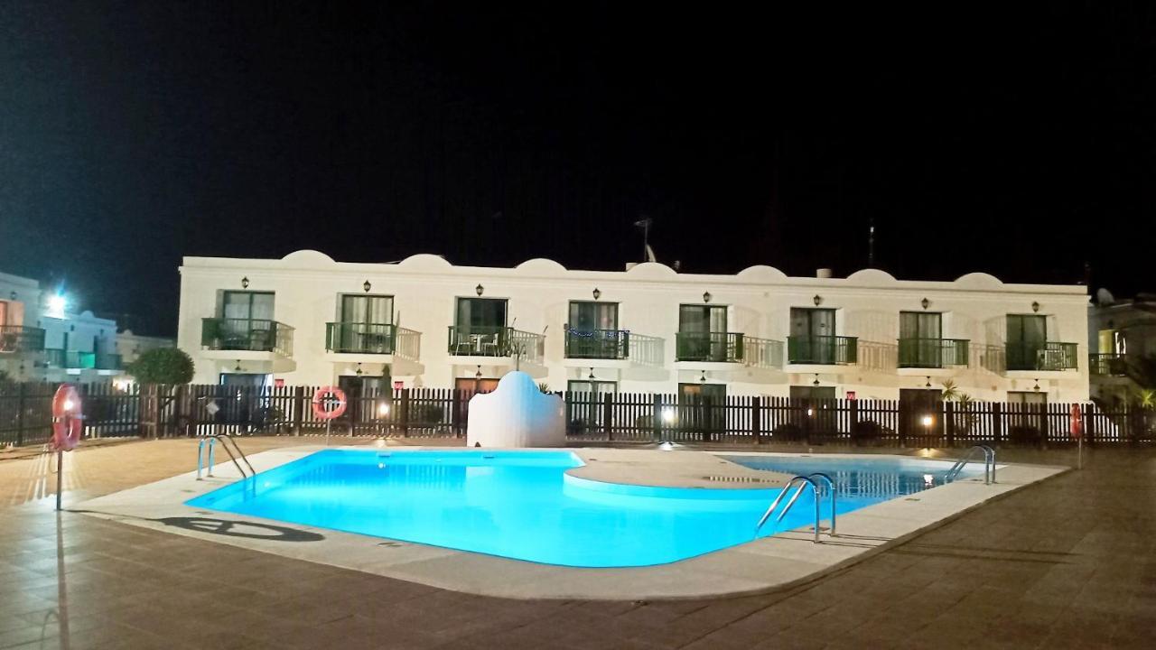 Surya Apartment Corralejo Exterior photo